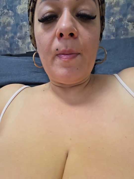 RuxyHuge42ETT