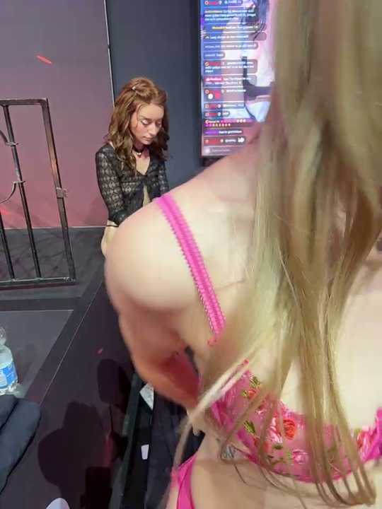 SabrinaRose_xxx Stripchat recording – Oct 25, 2026