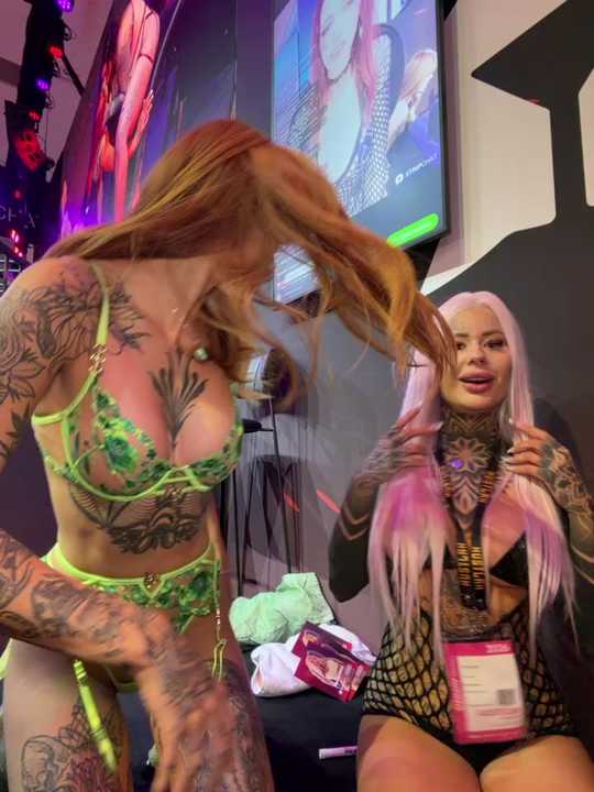 SallyDinosaur Stripchat recording – Oct 24, 2026