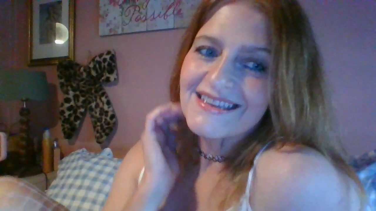 Samantha-Blue Stripchat recording – Oct 14, 2026