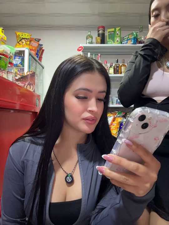 Sara_fun Stripchat recording – Oct 14, 2026