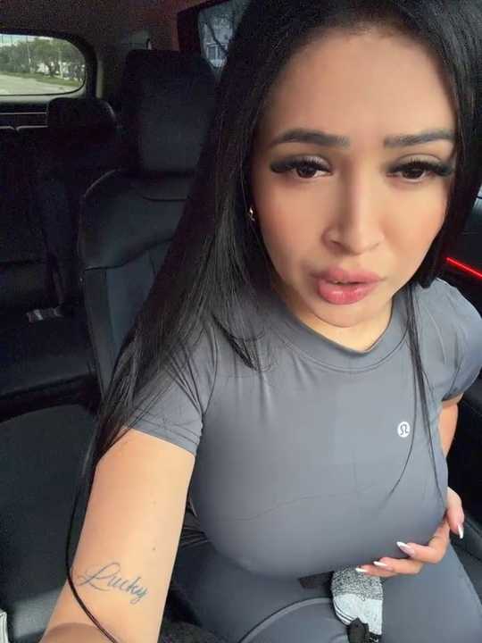 Sara_fun Stripchat recording – Oct 21, 2026