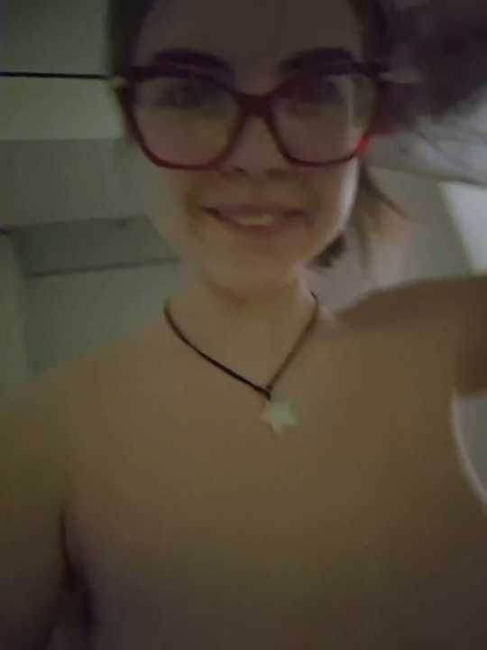 Sarah_HS cam recording