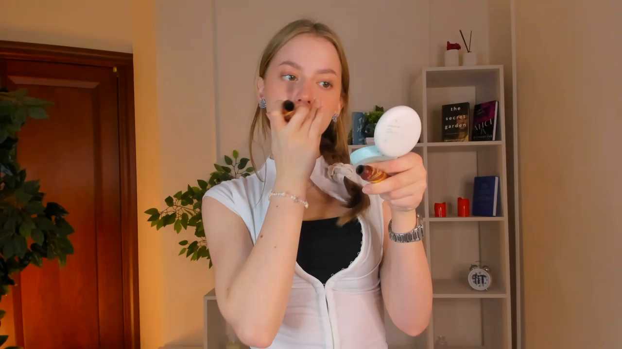 SaritaCaughman cam recording