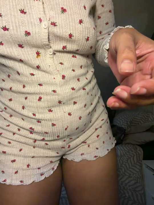 Saskia_xx cam recording