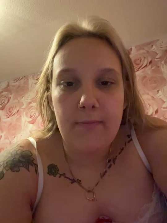 SassieBlondiexox cam recording