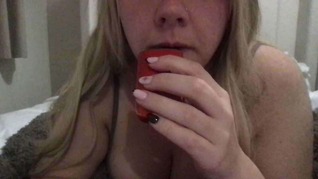 Scottish_Blonde28 cam recording