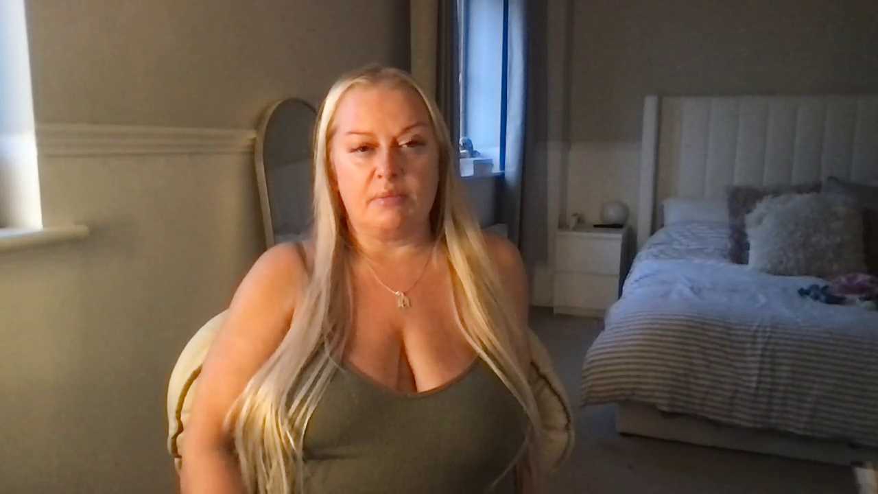 Seductive-SiennaX cam recording