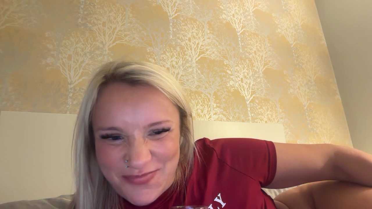 Seductive_SavannahX Stripchat recording – Oct 25, 2026