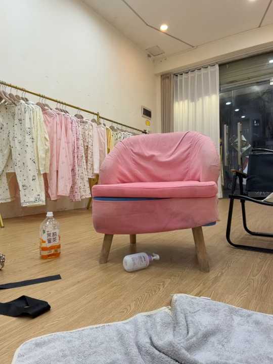 Selenaaaaa- Stripchat recording – Oct 29, 2026