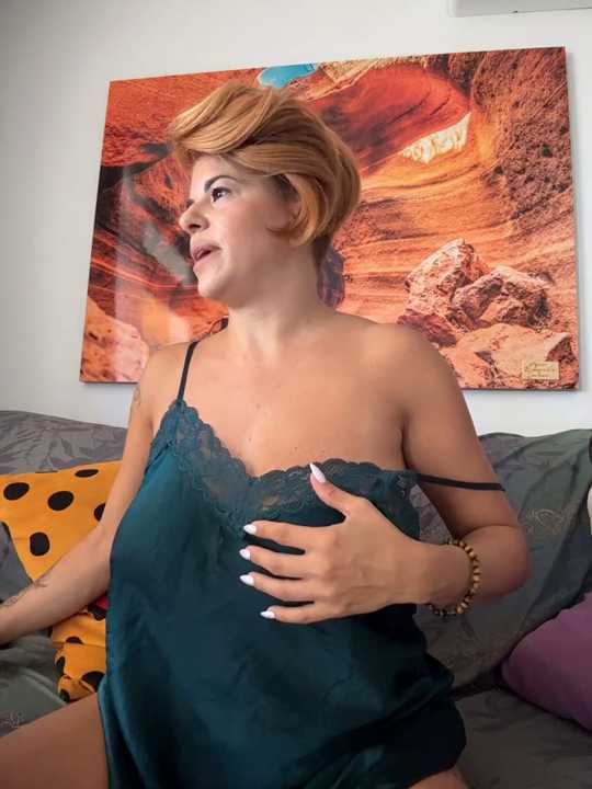 Selvaggia_official83 cam recording