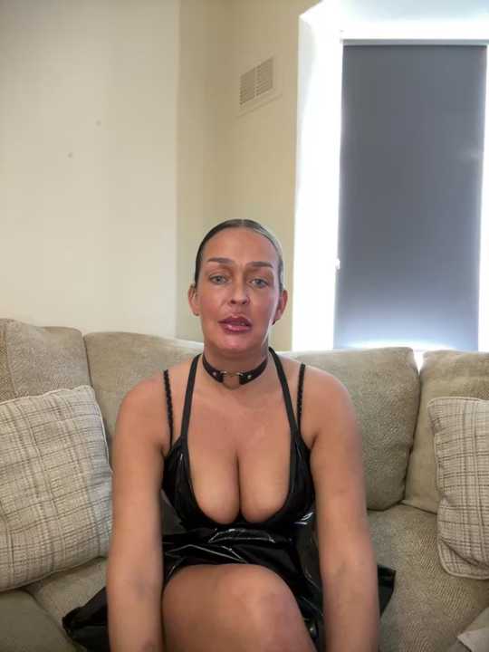 Sexmad_Elle Stripchat recording – Oct 18, 2026
