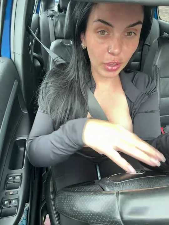 Sexy-Scottish-Slut