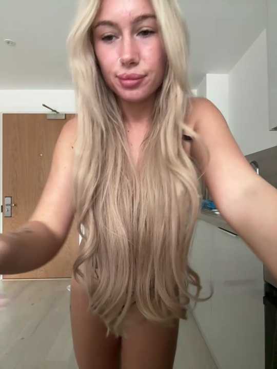 SexySaraxxoo cam recording