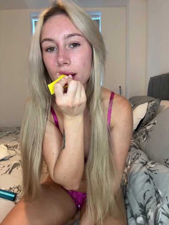 SexySaraxxoo cam recording