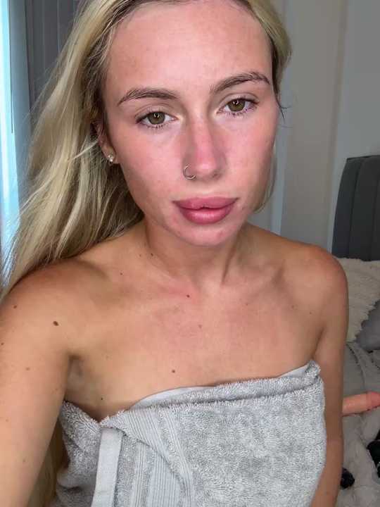 SexySaraxxoo