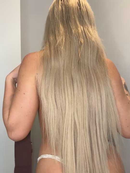 SexySaraxxoo