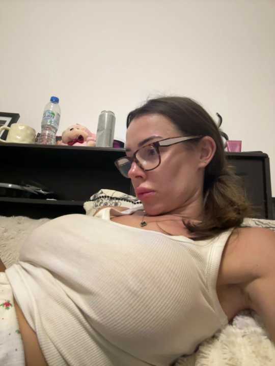 SexySophiaax Stripchat recording – Oct 28, 2026