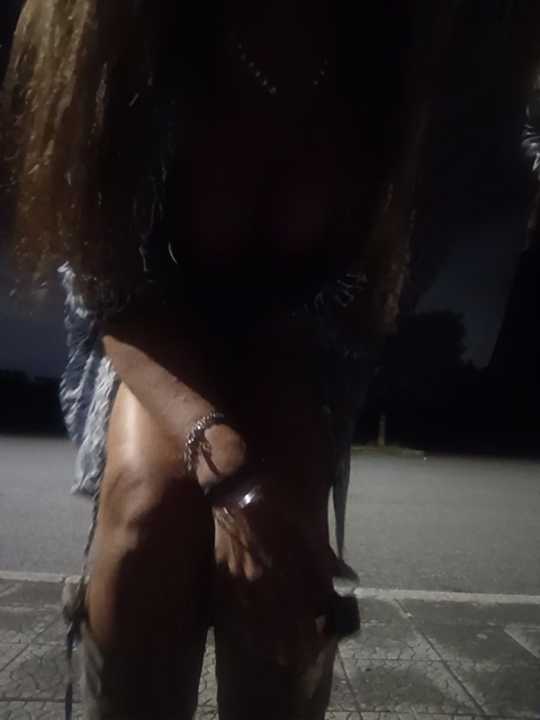 Sexyhousewife1975