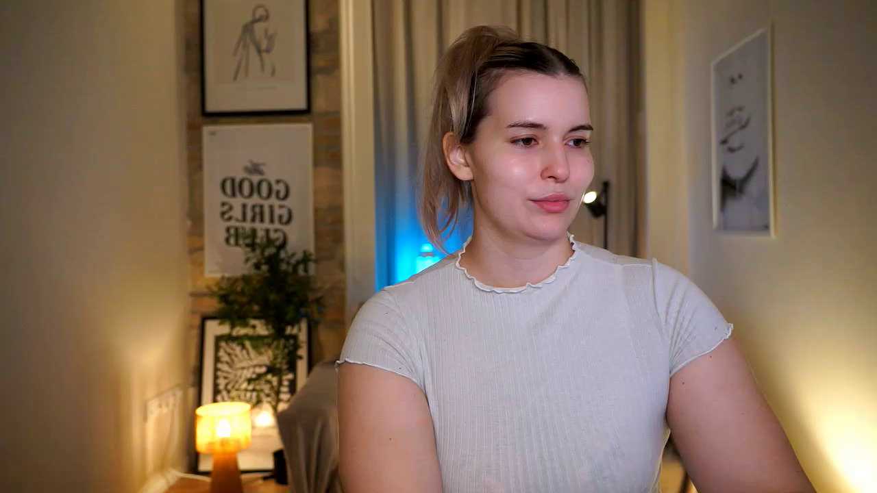 ShyHotNerd cam recording