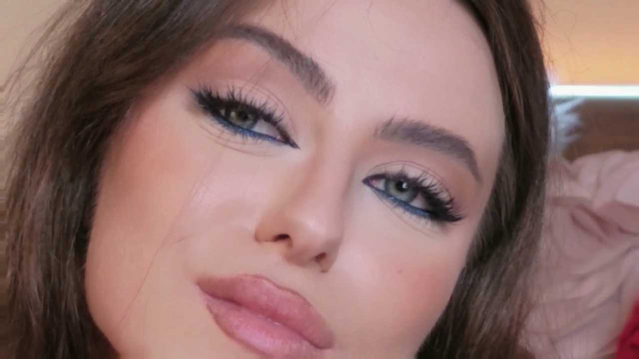 Sienna_Voss