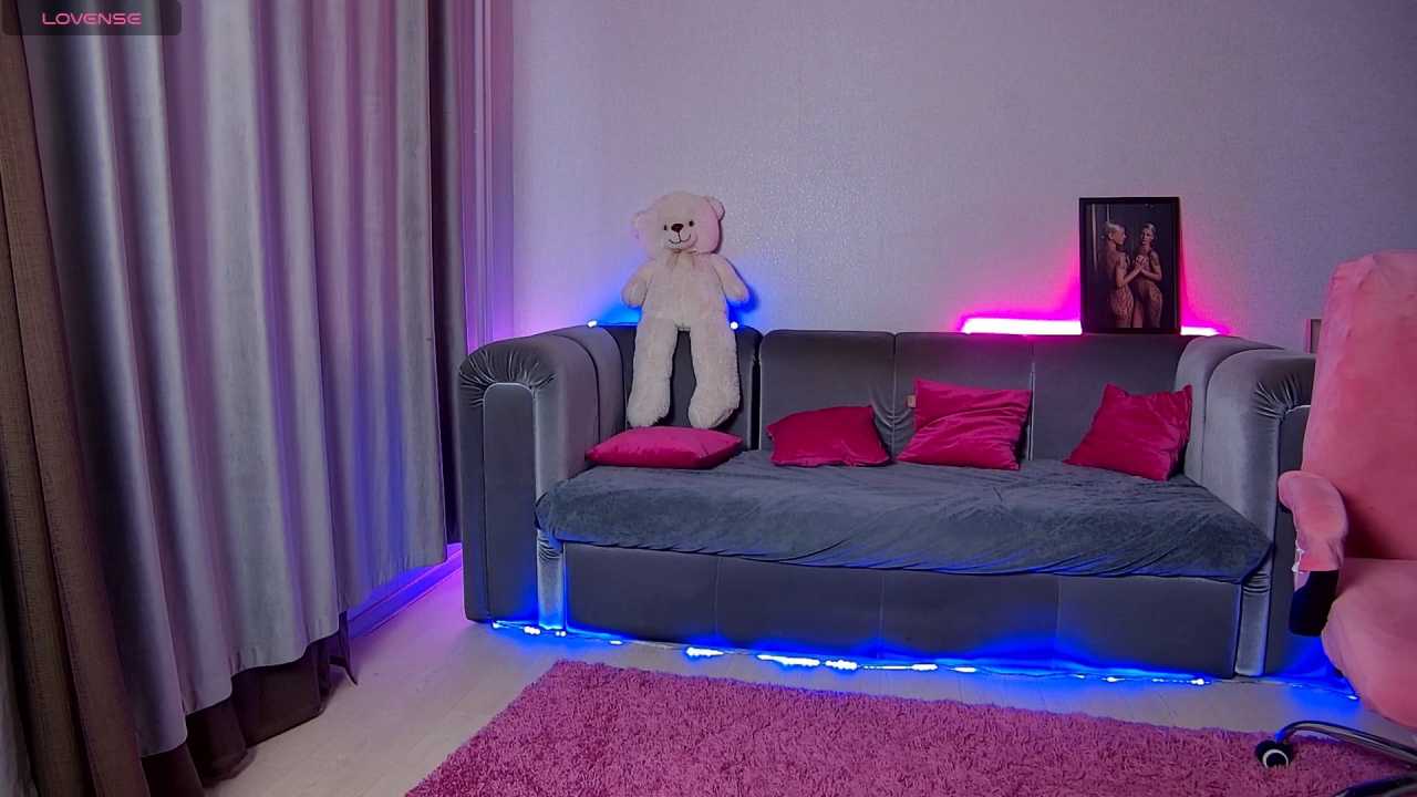 Skinny_Nally cam recording