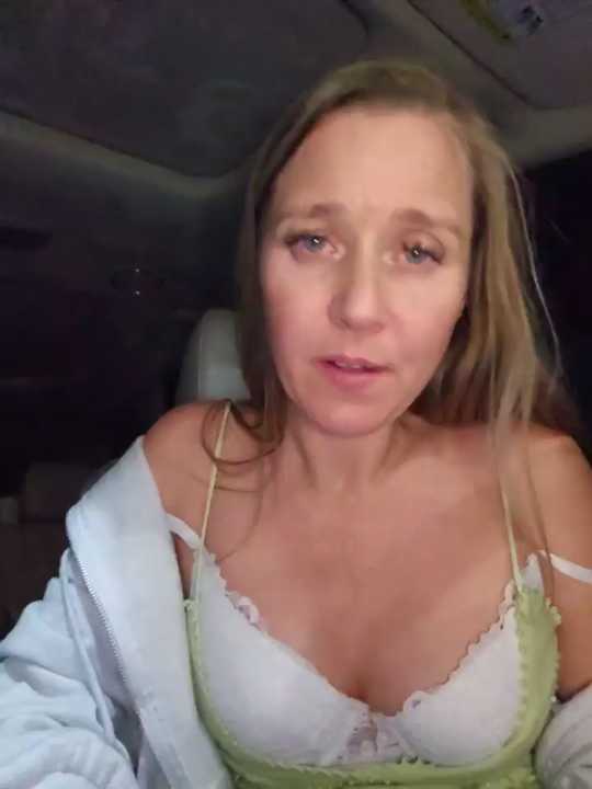 SkyelarSomer Stripchat recording – Oct 22, 2026