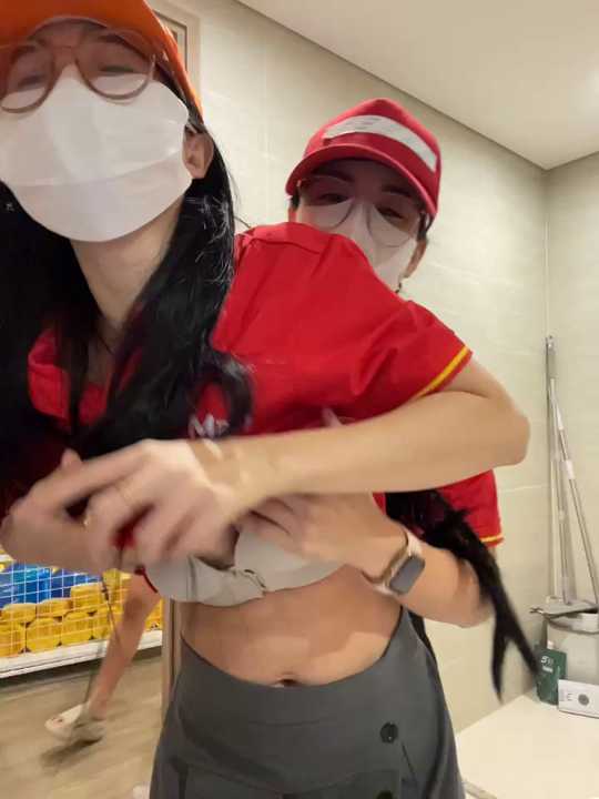 Sneaky_Cumshoot cam recording