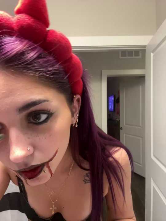 SophieSkyeX Stripchat recording – Oct 25, 2026