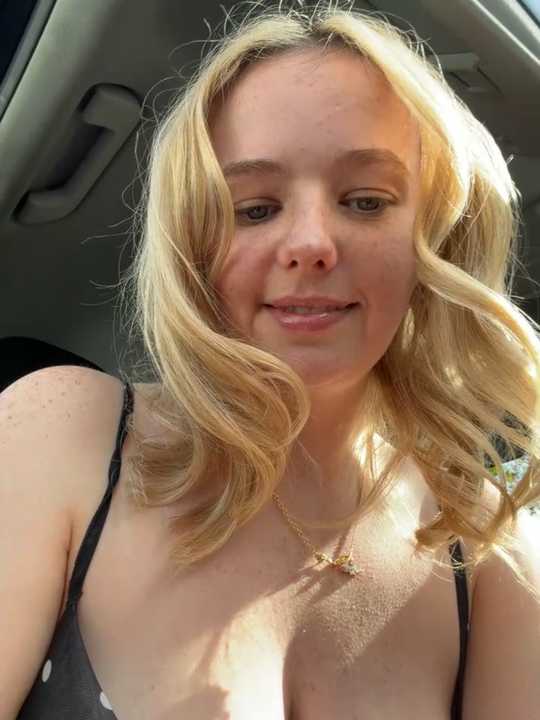 Sophiesinxx cam recording