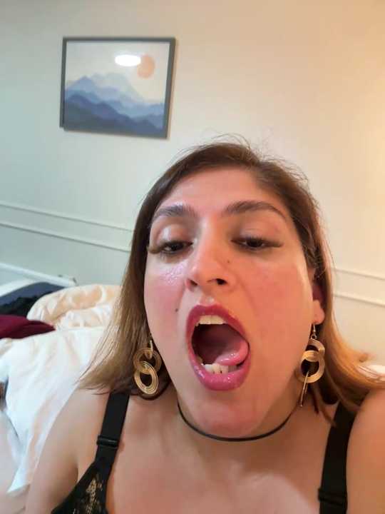 Spicy-Kareena