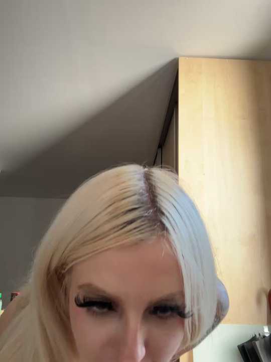 Steffi_Snowbunny cam recording