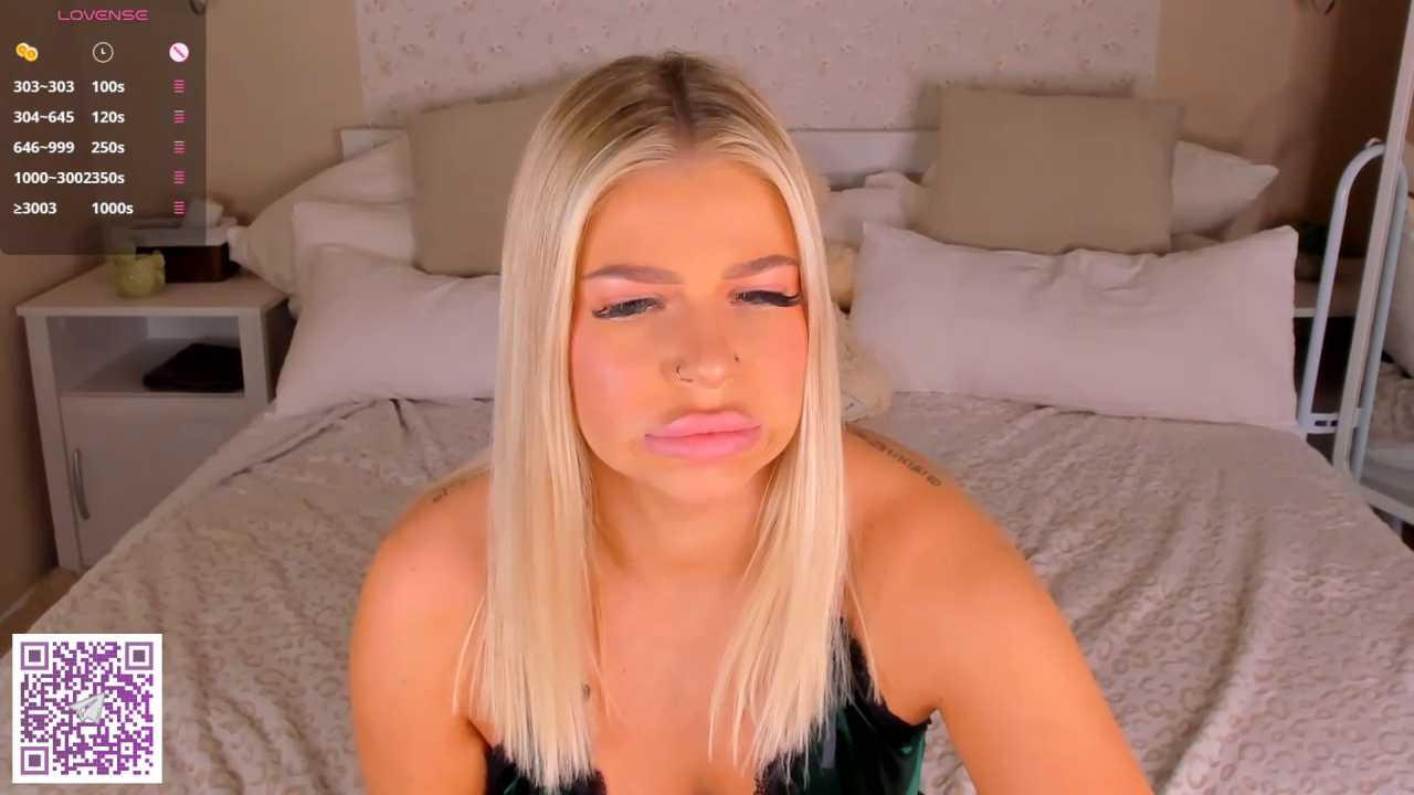 Stella_Lee cam recording