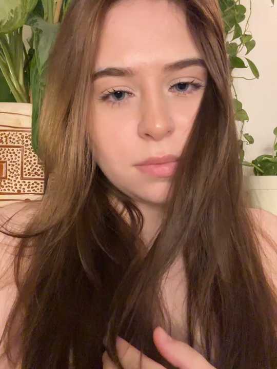 Still_Kseniya cam recording