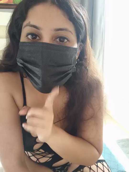 SubmissiveKaur cam recording
