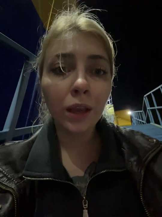 Sunny___Bunny Stripchat recording – Oct 19, 2026
