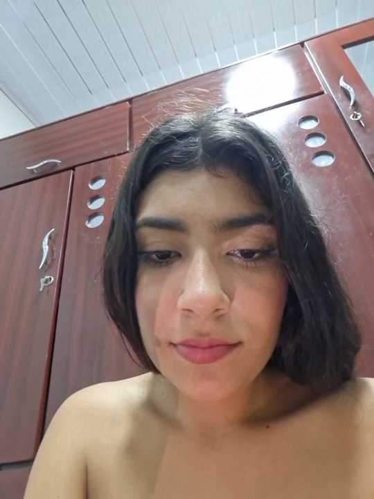 Sweed-virgin-pussy cam recording