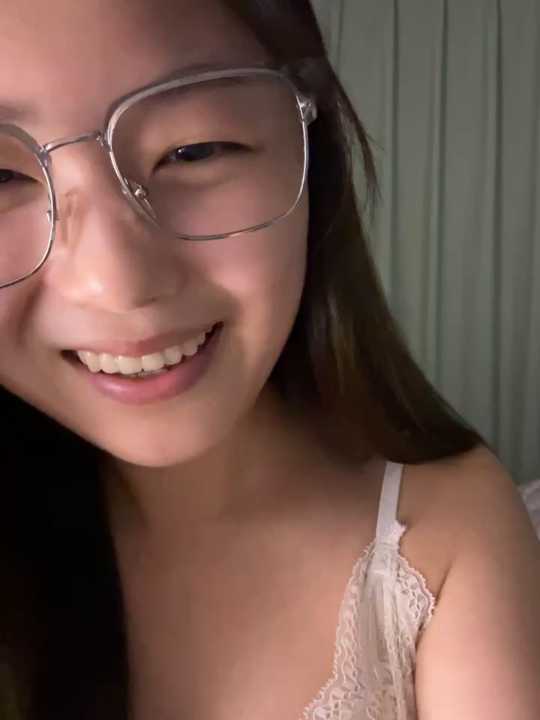 Sweet-Angel999 Stripchat recording – Oct 21, 2026