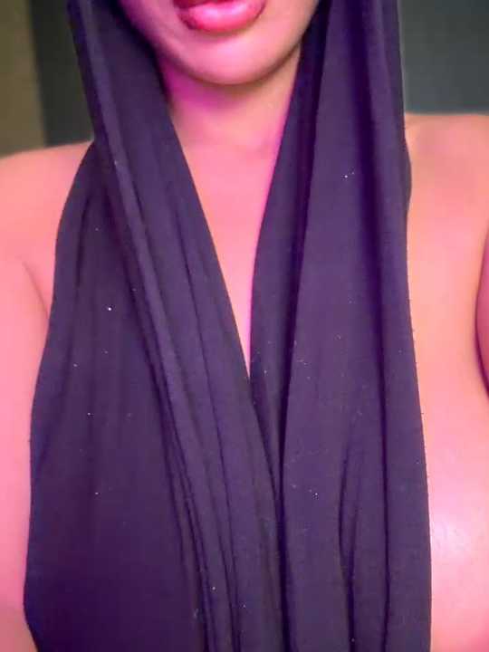 Sweet-Danger Stripchat recording – Oct 18, 2026