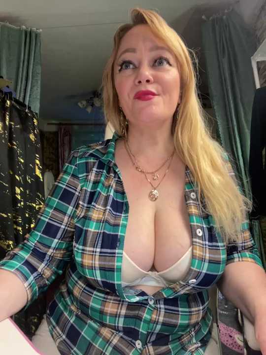 Sweet-blonde