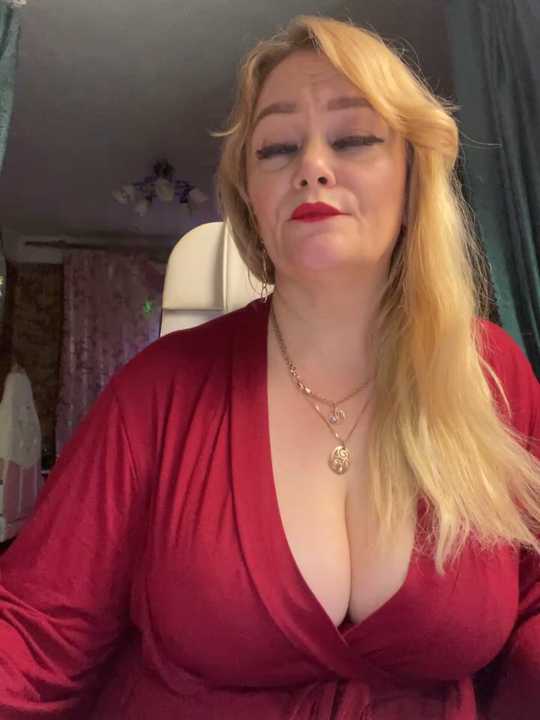 Sweet-blonde cam recording
