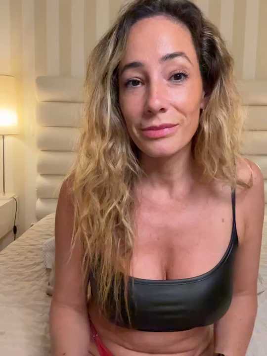 SweetAlegra_ Stripchat recording – Oct 10, 2026