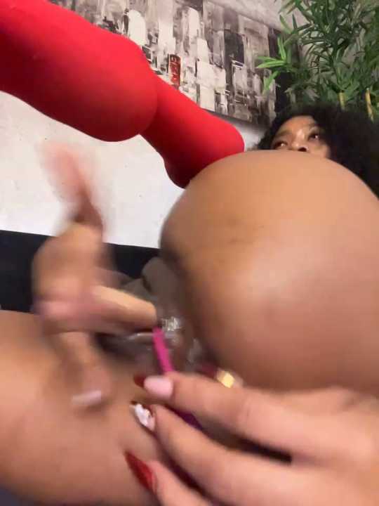 SweetCheeksXXX cam recording