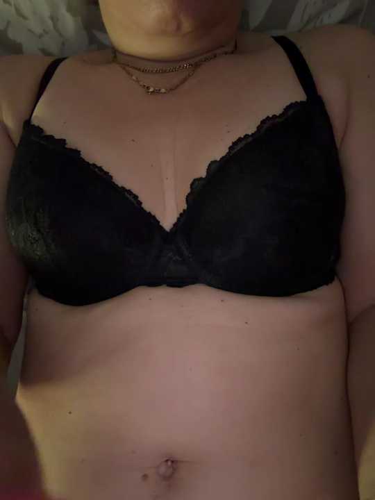 SweetMia36UK Stripchat recording – Oct 21, 2026