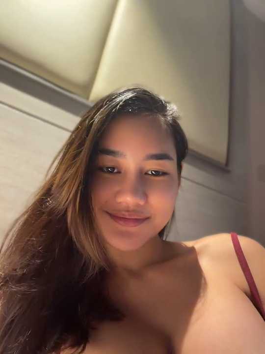SweetThaiGirlfriend cam recording