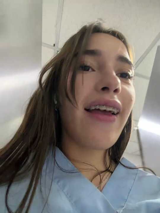Sweet_Milaa1 cam recording