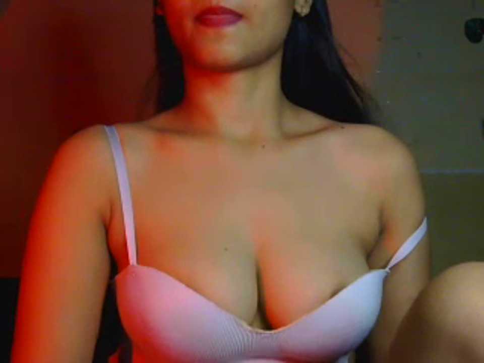 Sweet_pihu__ cam recording