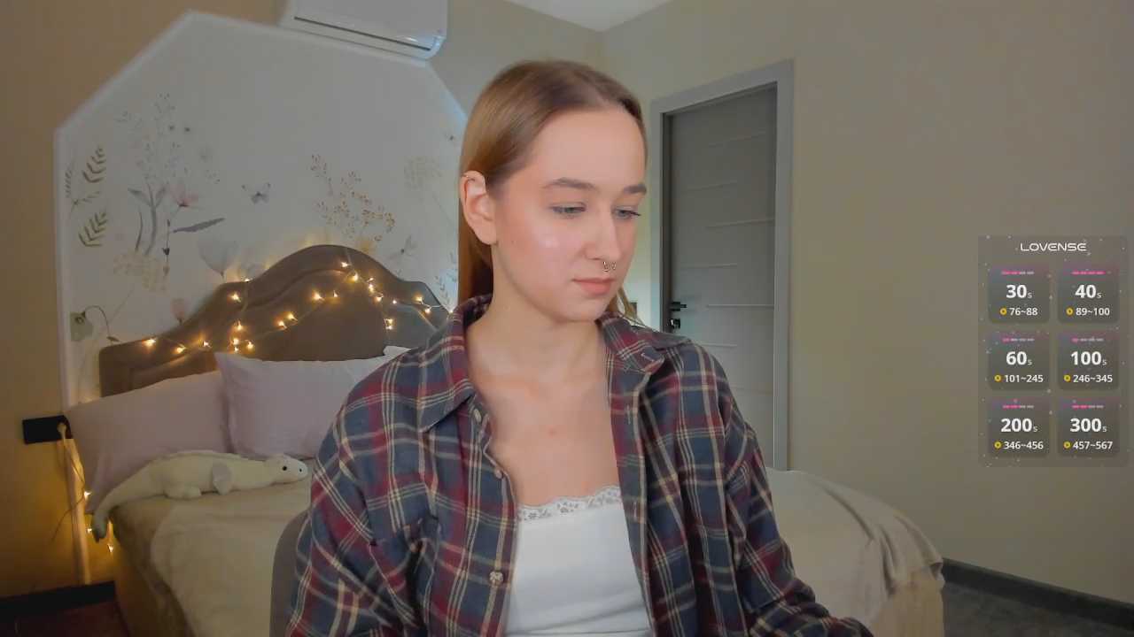 Sweett_Monica cam recording