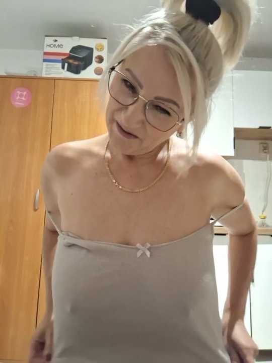 Sweety_blonda007