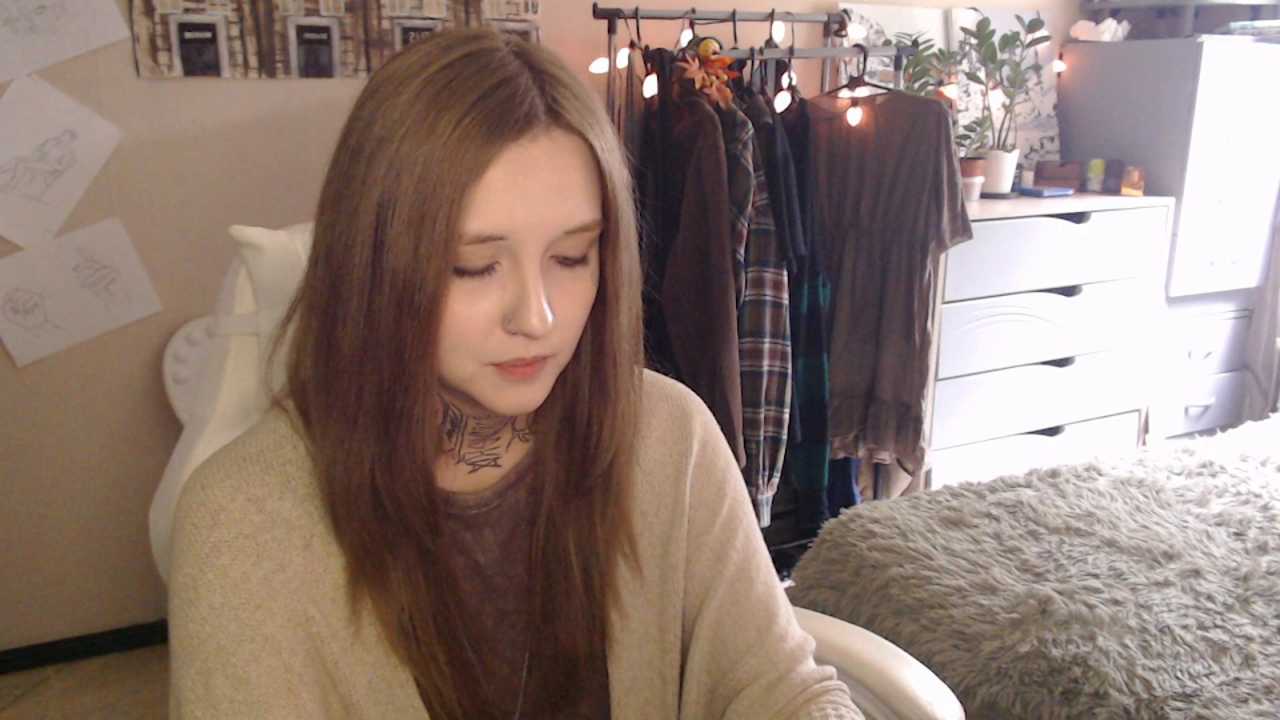 Taissa_Harmon cam recording
